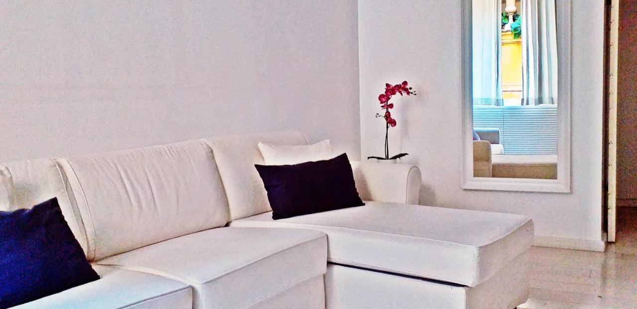 Triton Place Roma Exterior foto